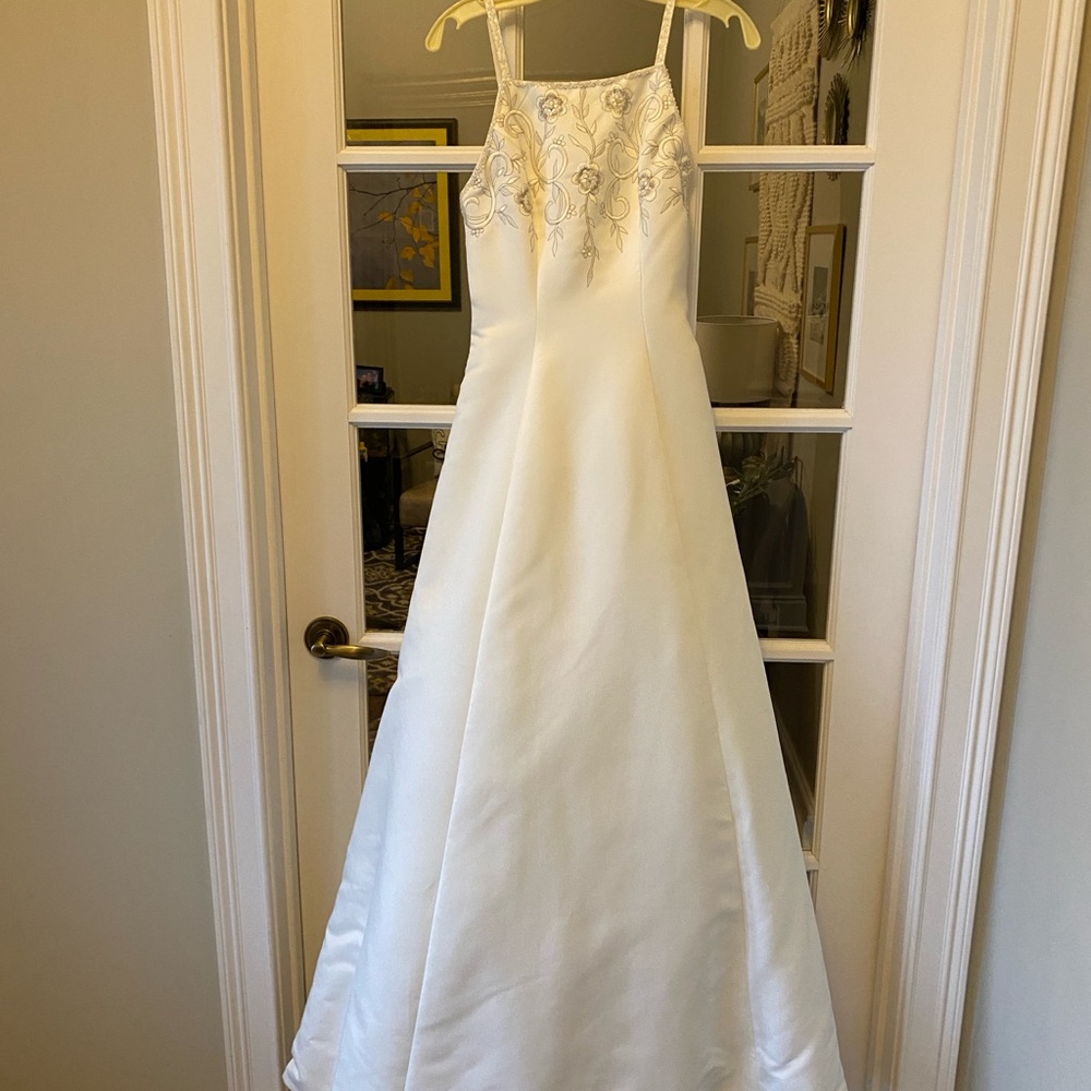 Elegant White Satin Gown with Embroidery